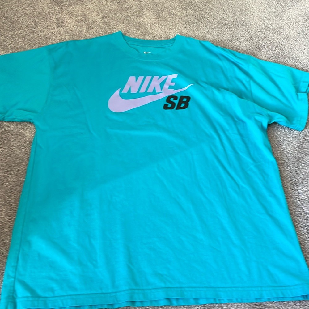 Nike SB T-shirt